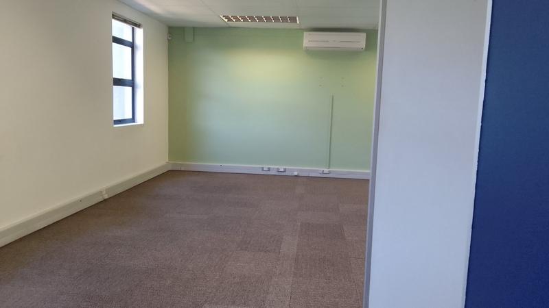 To Let commercial Property for Rent in Parow North Western Cape